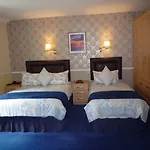 Avlon House Bed & Breakfast