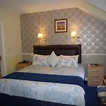 Avlon House Bed & Breakfast