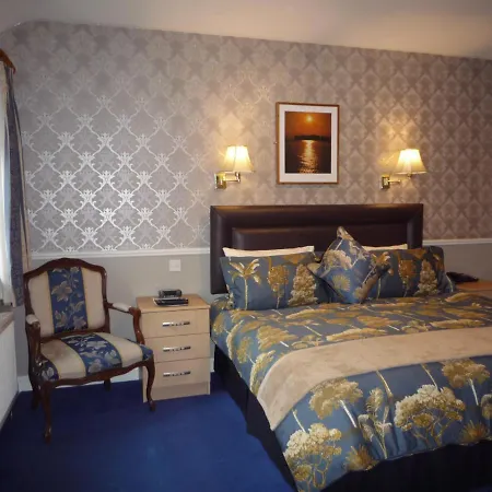 Avlon House Bed and breakfast 4*