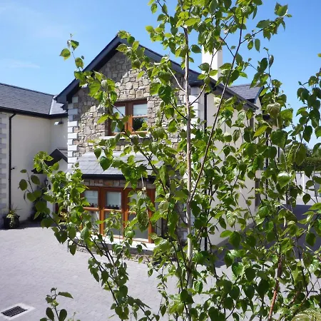 Bed and breakfast Avlon House