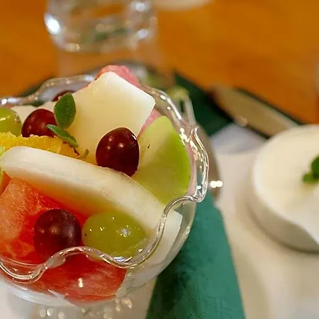 Avlon House 4* Carlow