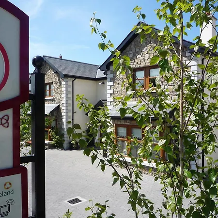 Avlon House Bed And Breakfast Carlow