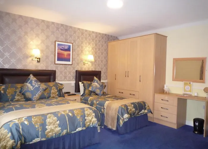 Avlon House Bed & Breakfast 4*