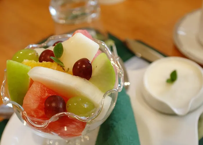 Avlon House B&B 칼로